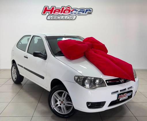 FIAT PALIO 1.0 MPI ATTRACTIVE 8V FLEX 4P MANUAL FIAT PALIO 1.0 MPI ATTRACTIVE 8V FLEX 4P MANUAL